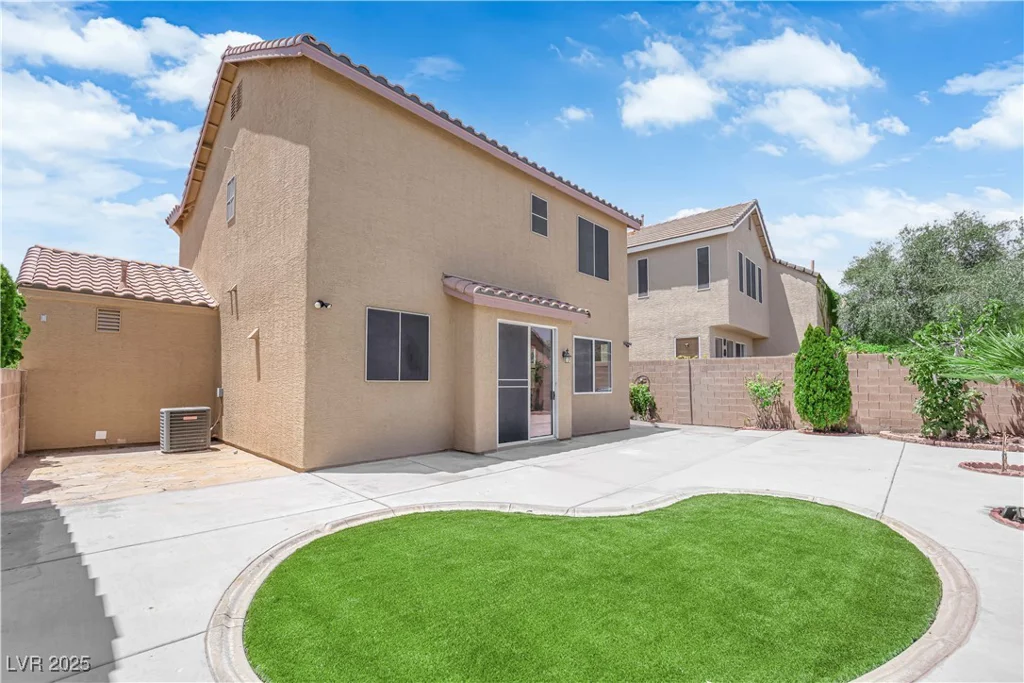 11010 Santorini, Las Vegas, NV 89141