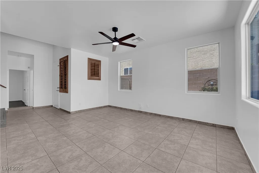 11010 Santorini, Las Vegas, NV 89141