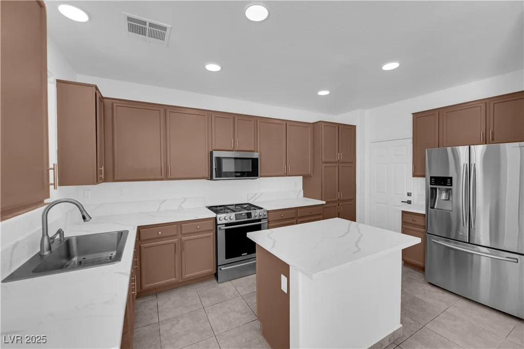 11010 Santorini, Las Vegas, NV 89141