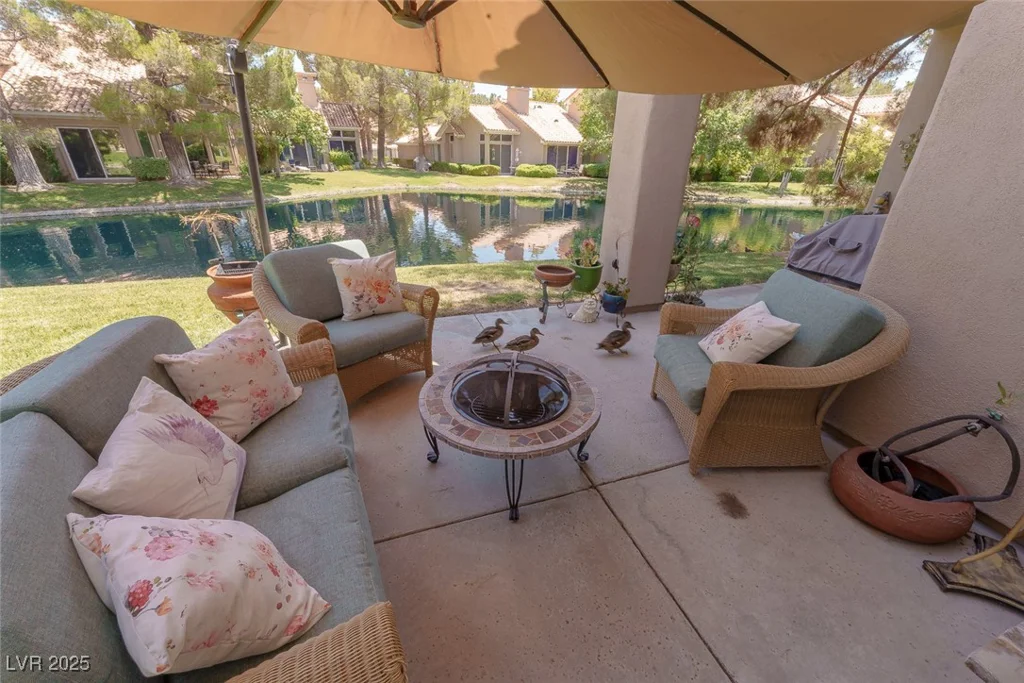 5046 Crooked Stick, Las Vegas, NV 89113