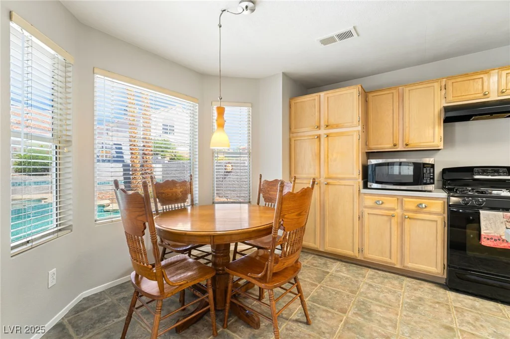 1337 Maplegrove, Las Vegas, NV 89108