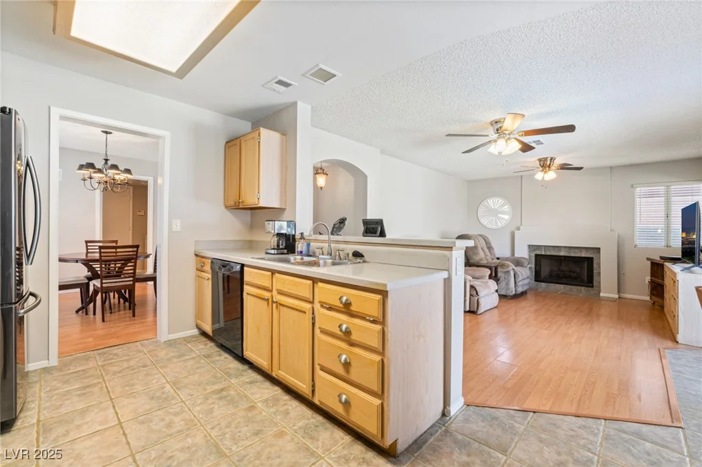 1337 Maplegrove, Las Vegas, NV 89108