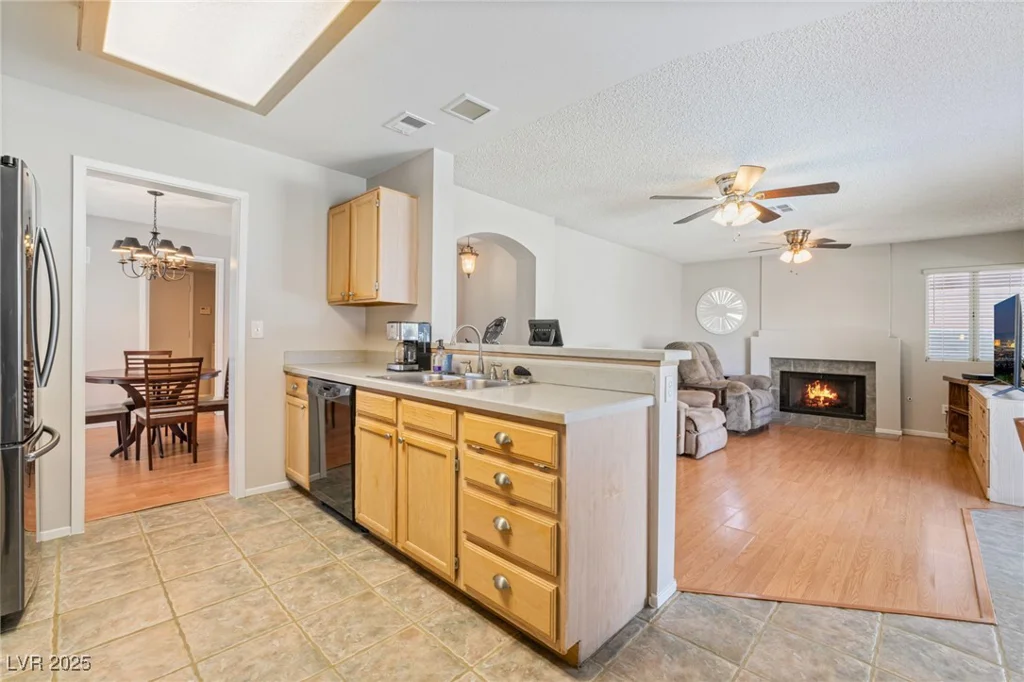 1337 Maplegrove, Las Vegas, NV 89108