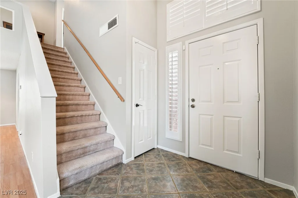 1337 Maplegrove, Las Vegas, NV 89108