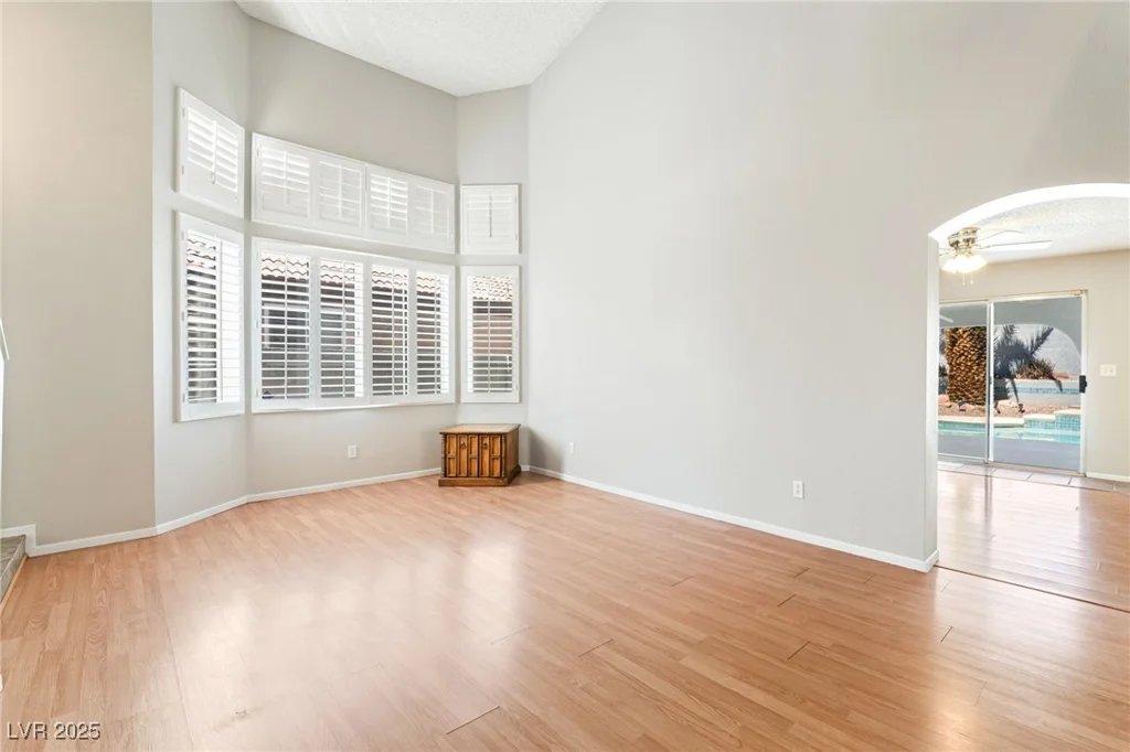 1337 Maplegrove, Las Vegas, NV 89108
