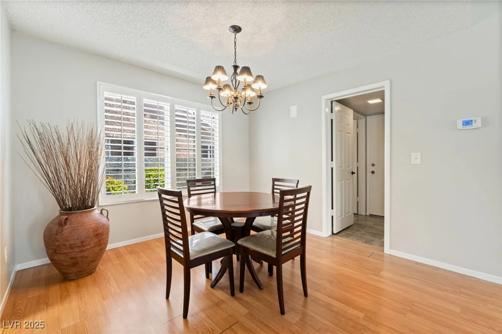 1337 Maplegrove, Las Vegas, NV 89108
