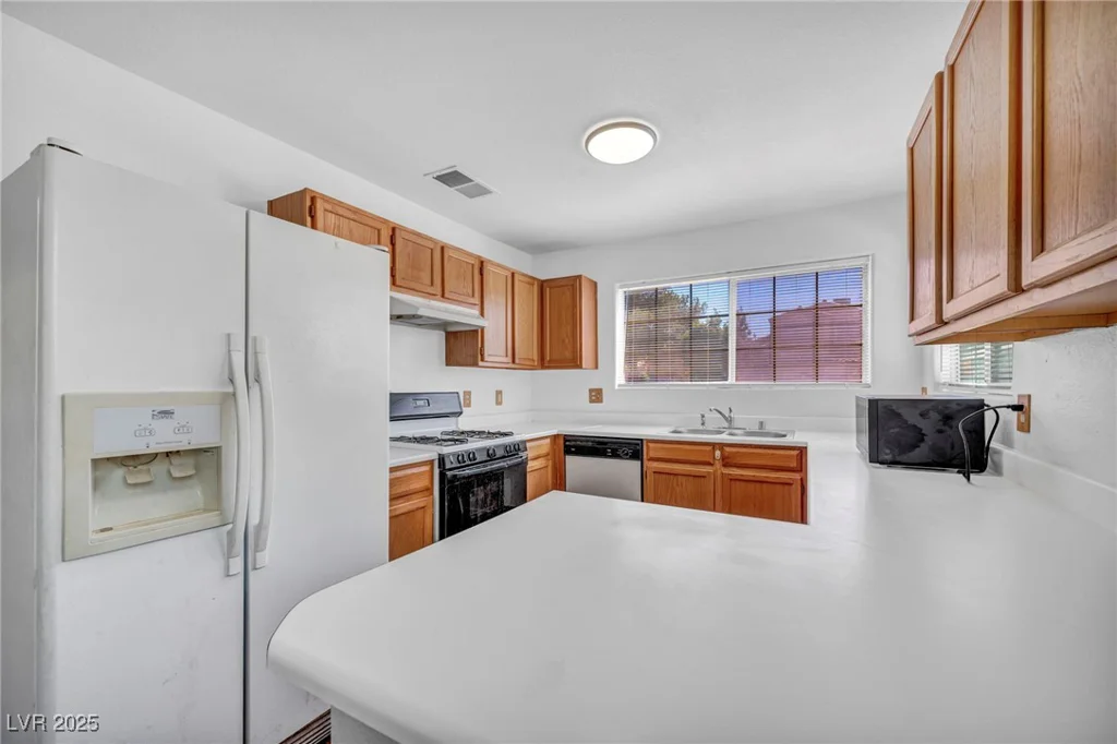2165 Saint Paul, Las Vegas, NV 89104