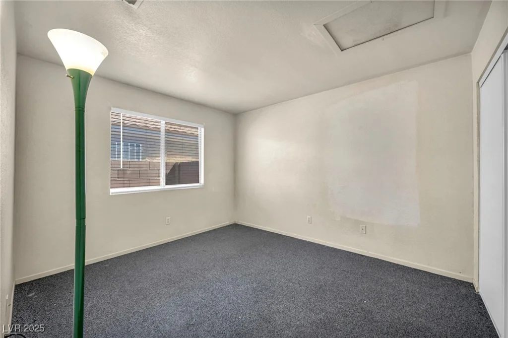 2165 Saint Paul, Las Vegas, NV 89104