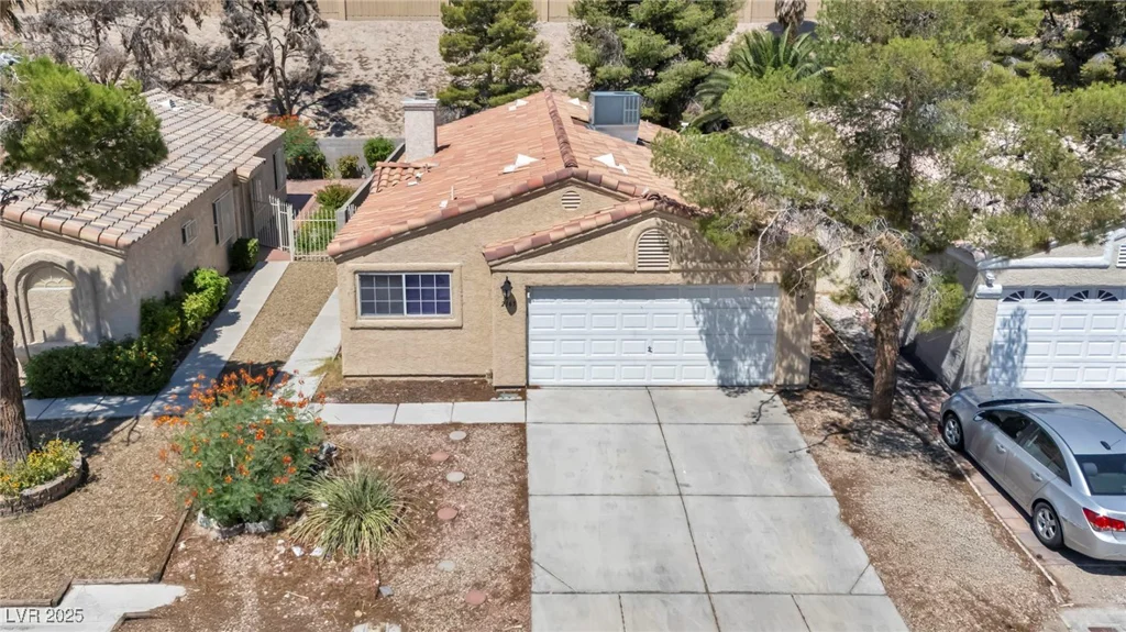 2165 Saint Paul, Las Vegas, NV 89104