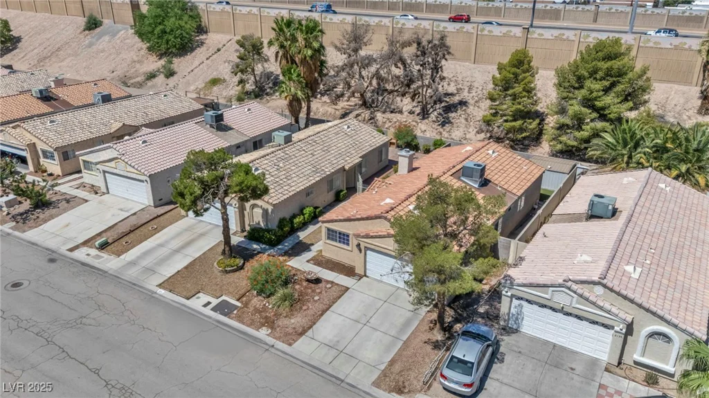 2165 Saint Paul, Las Vegas, NV 89104