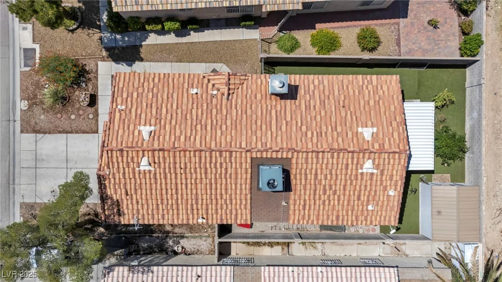 2165 Saint Paul, Las Vegas, NV 89104