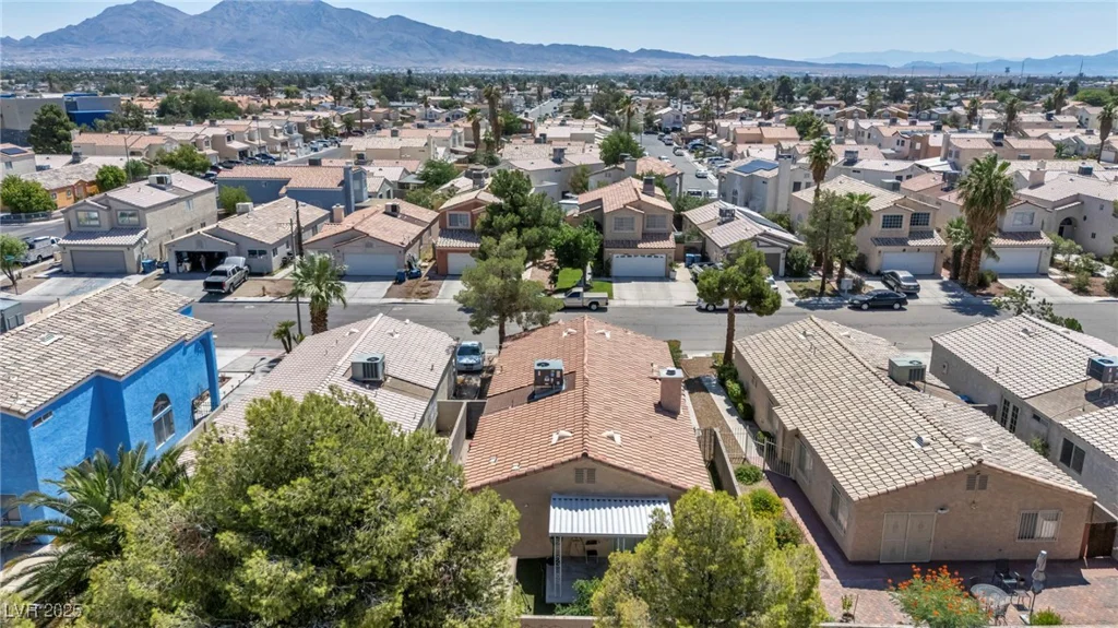 2165 Saint Paul, Las Vegas, NV 89104