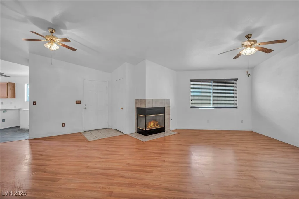 2165 Saint Paul, Las Vegas, NV 89104