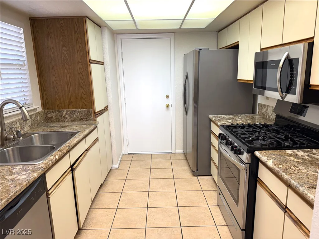 4003 Grasmere, Las Vegas, NV 89121