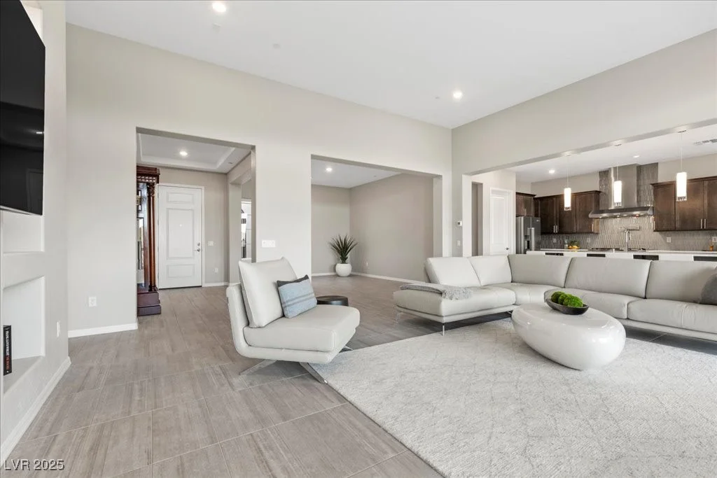 70 Aster Beach, Henderson, NV 89011