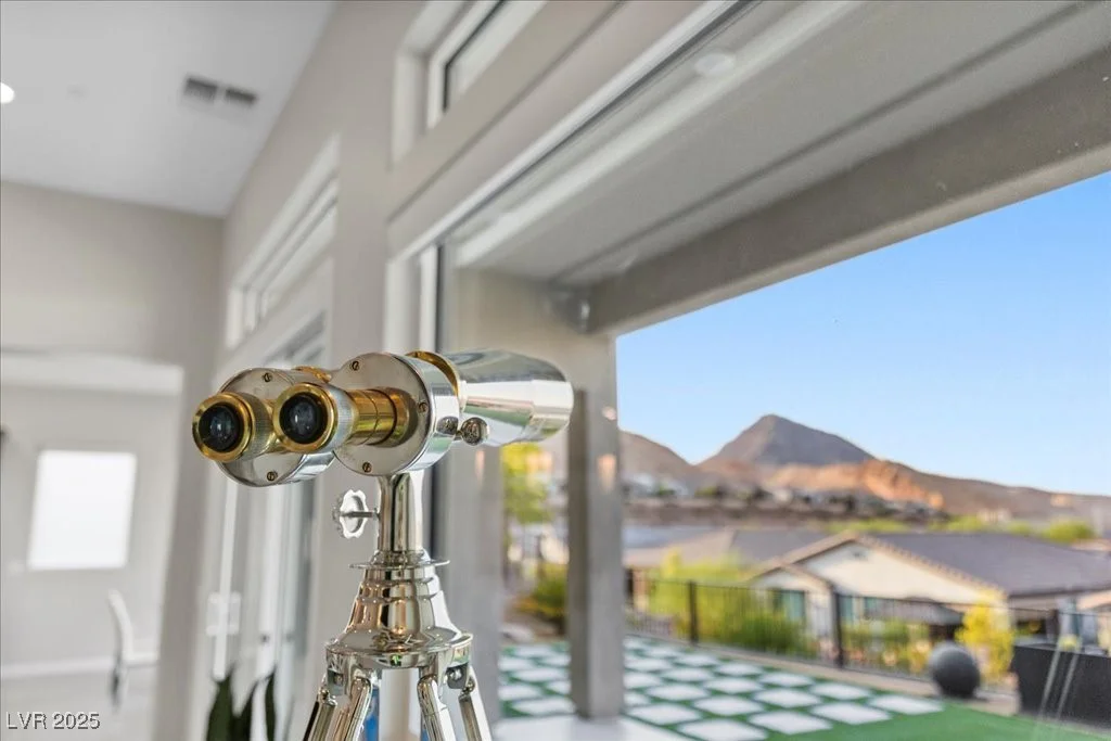 70 Aster Beach, Henderson, NV 89011
