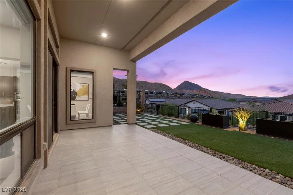 70 Aster Beach, Henderson, NV 89011