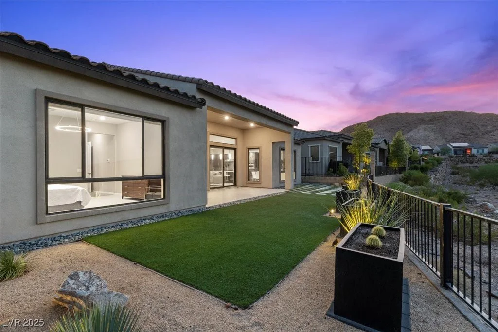 70 Aster Beach, Henderson, NV 89011