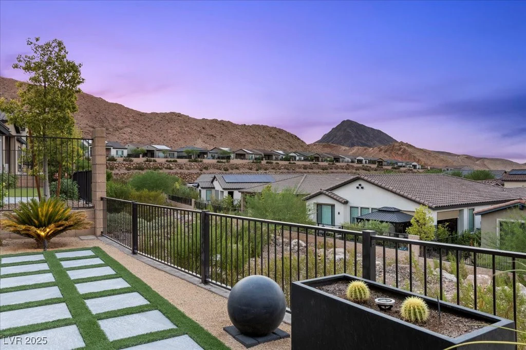 70 Aster Beach, Henderson, NV 89011