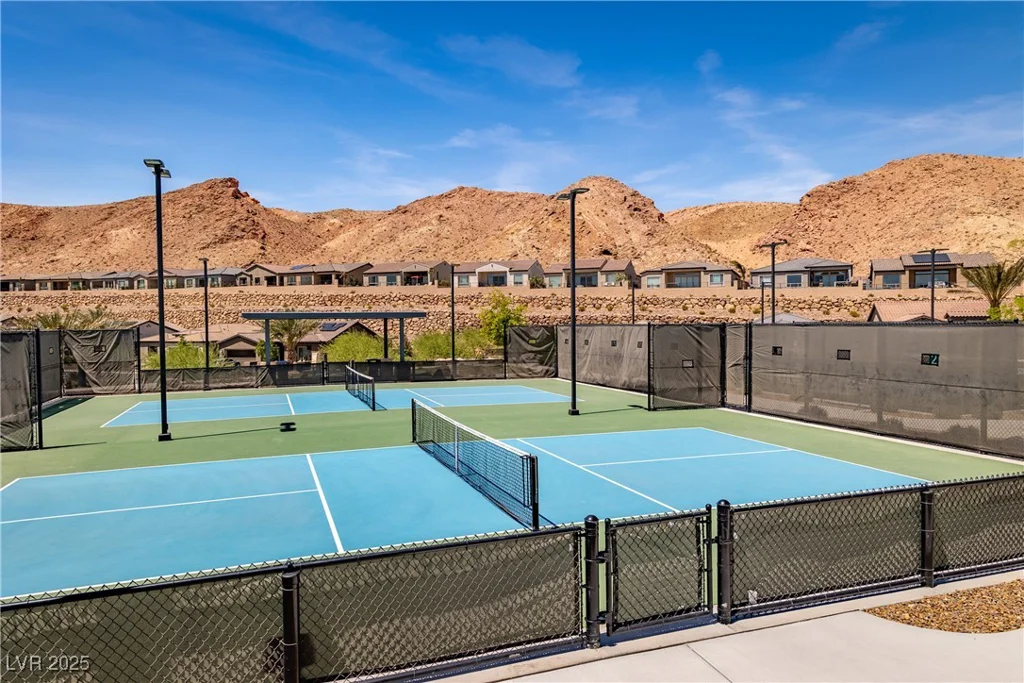 70 Aster Beach, Henderson, NV 89011