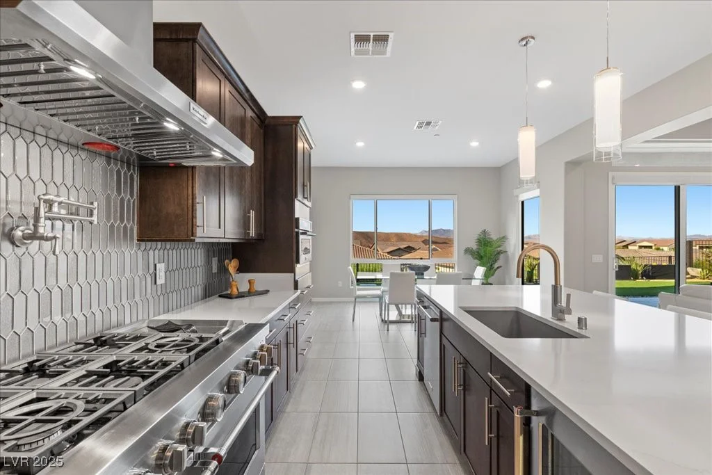 70 Aster Beach, Henderson, NV 89011