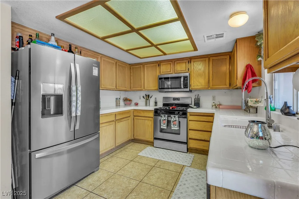 475 Opal, Henderson, NV 89015