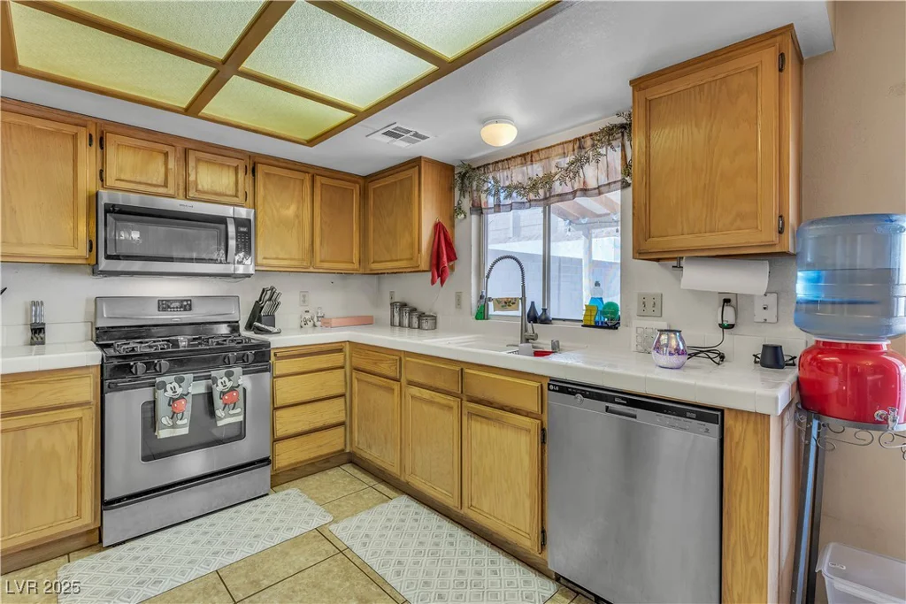 475 Opal, Henderson, NV 89015