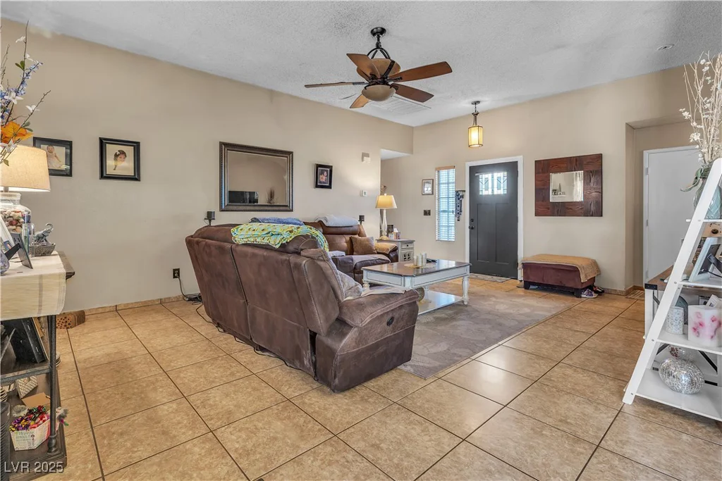 475 Opal, Henderson, NV 89015