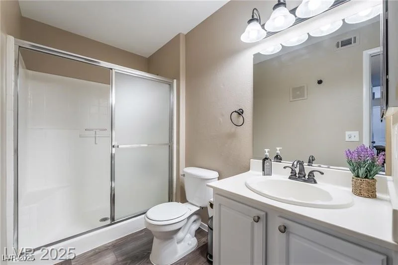 5710 Tropicana, Las Vegas, NV 89122