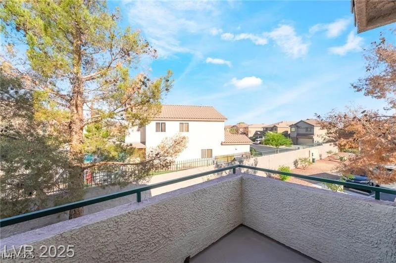 5710 Tropicana, Las Vegas, NV 89122