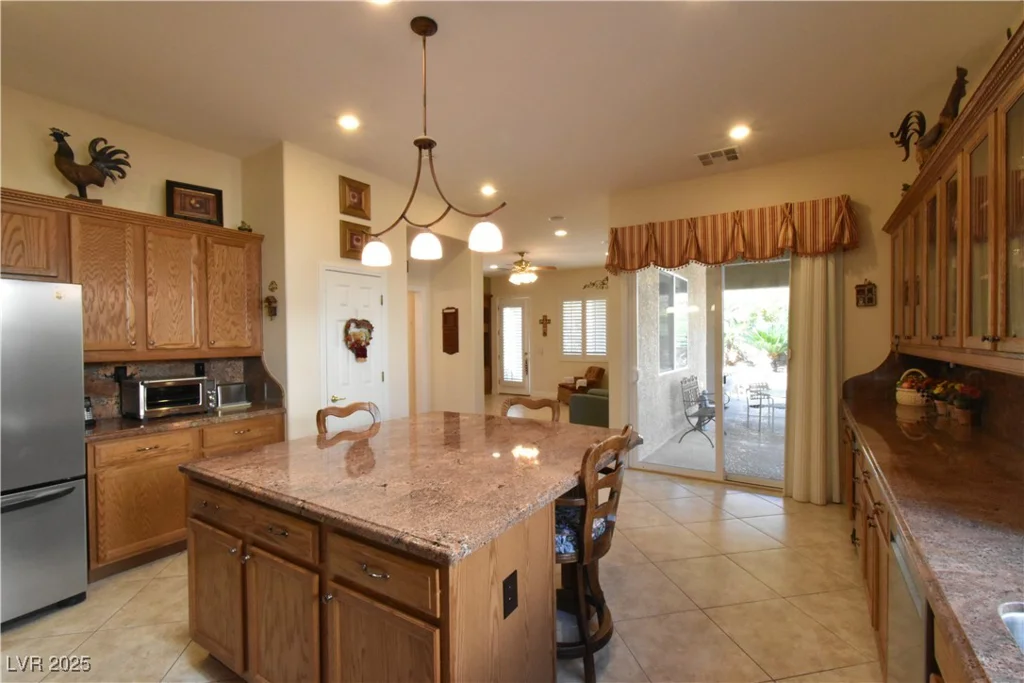 7325 Rustic Crest, Las Vegas, NV 89149