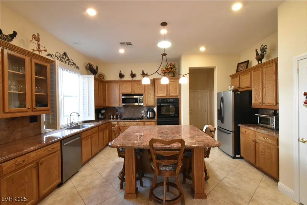 7325 Rustic Crest, Las Vegas, NV 89149