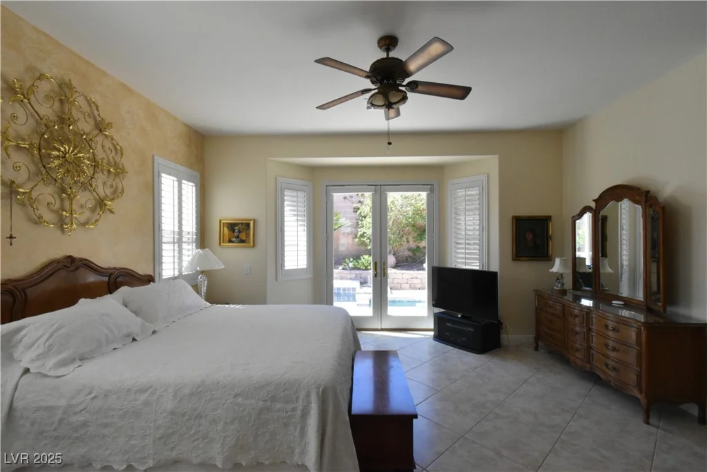 7325 Rustic Crest, Las Vegas, NV 89149
