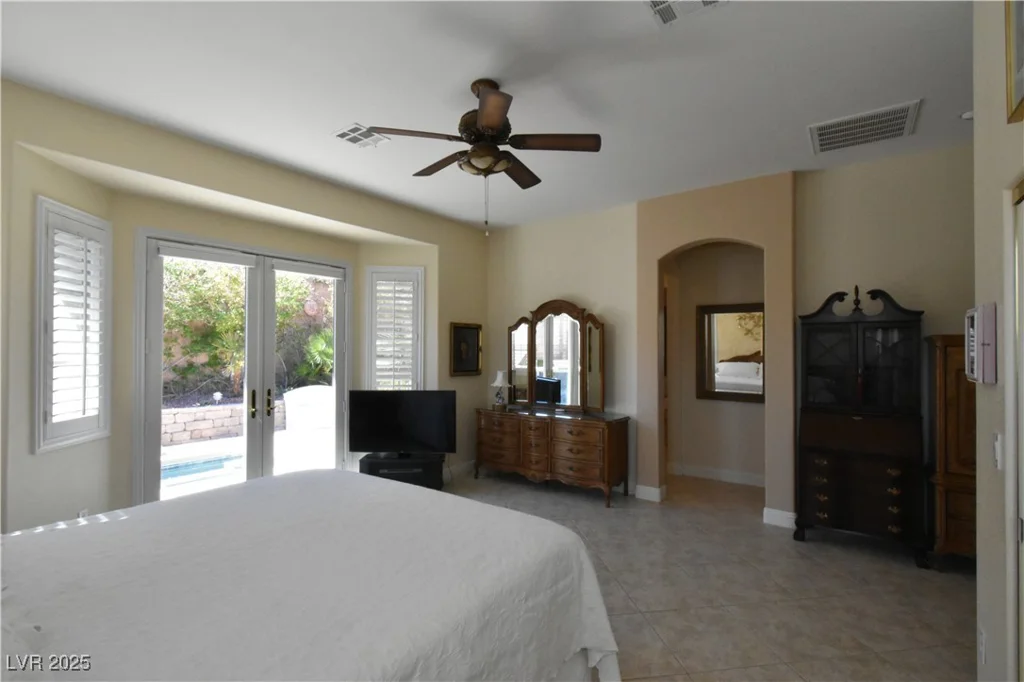 7325 Rustic Crest, Las Vegas, NV 89149