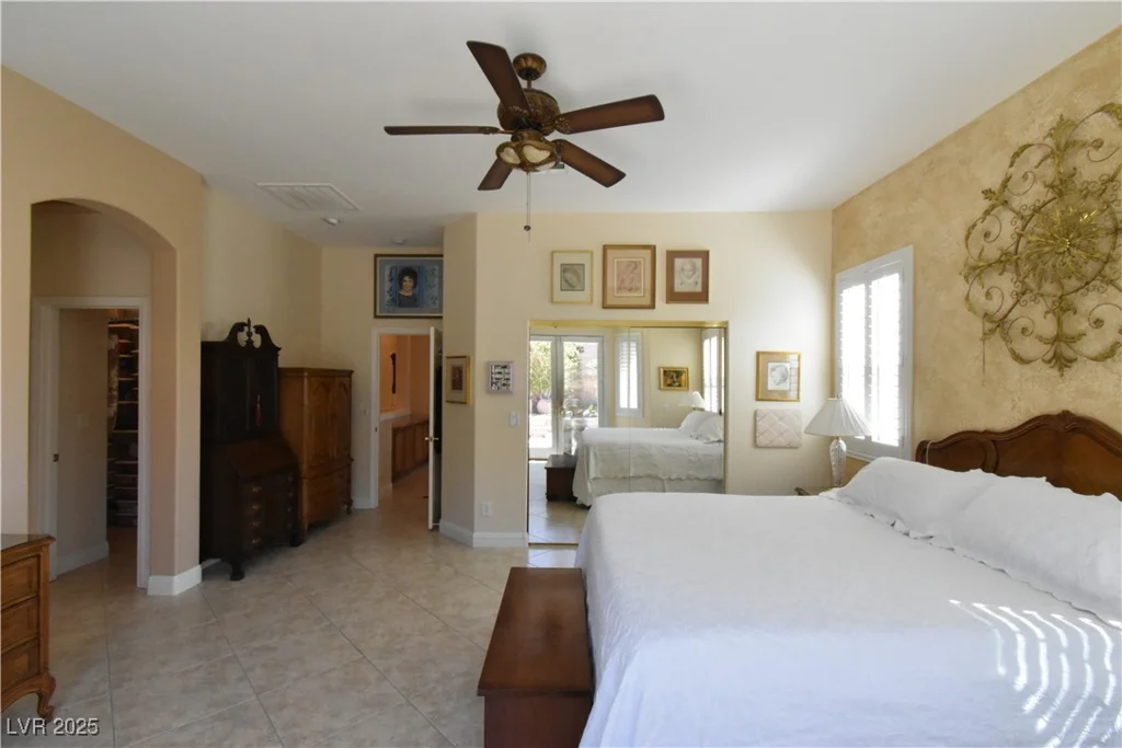 7325 Rustic Crest, Las Vegas, NV 89149