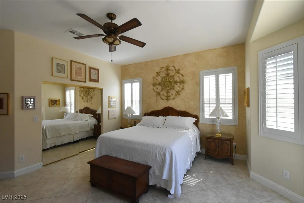 7325 Rustic Crest, Las Vegas, NV 89149