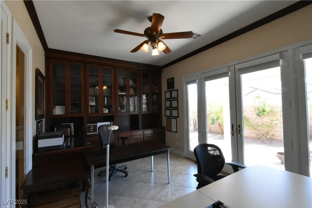 7325 Rustic Crest, Las Vegas, NV 89149