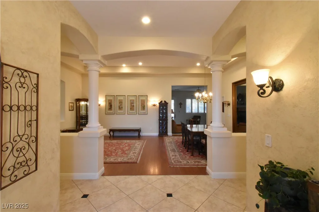 7325 Rustic Crest, Las Vegas, NV 89149