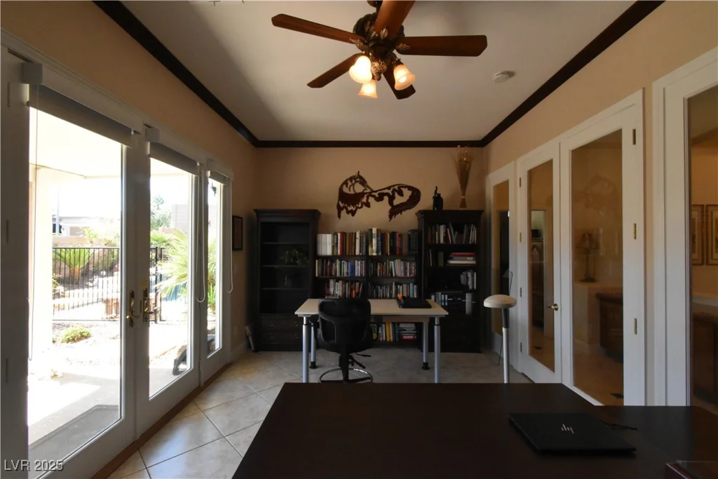 7325 Rustic Crest, Las Vegas, NV 89149
