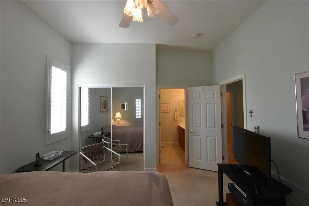 7325 Rustic Crest, Las Vegas, NV 89149