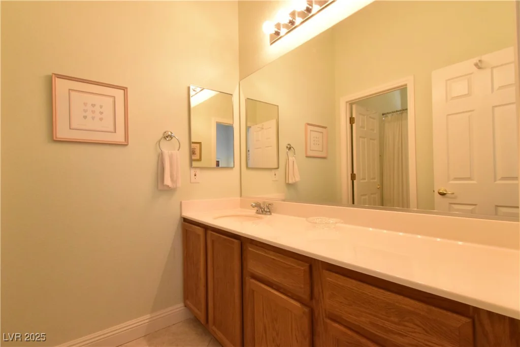 7325 Rustic Crest, Las Vegas, NV 89149