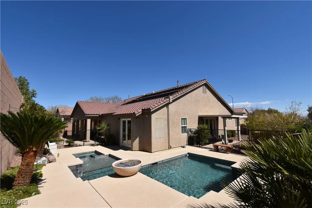 7325 Rustic Crest, Las Vegas, NV 89149