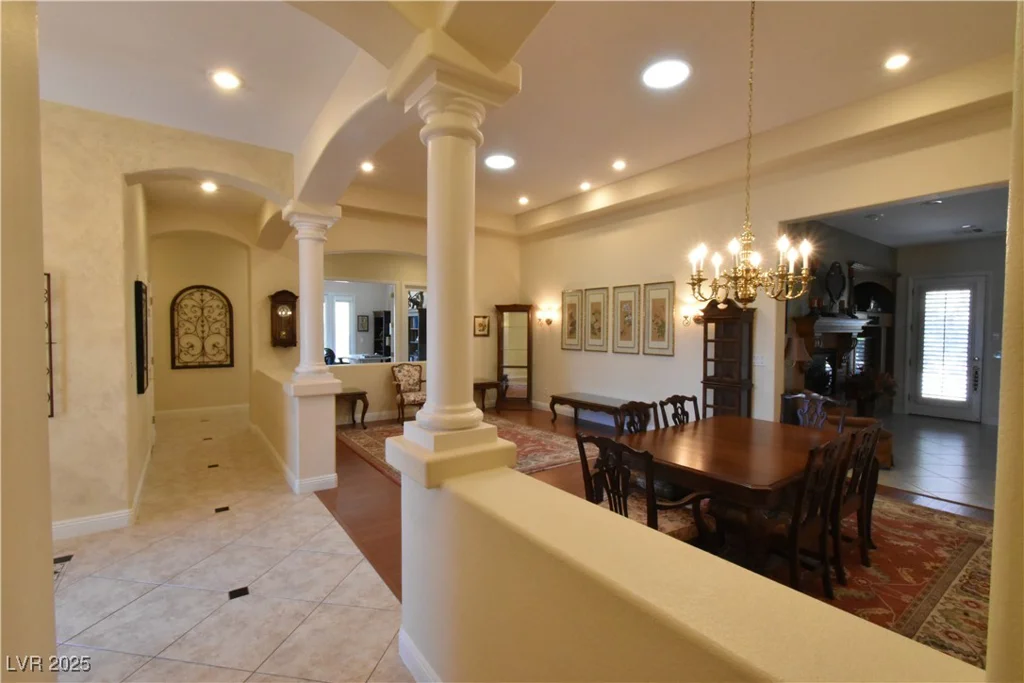 7325 Rustic Crest, Las Vegas, NV 89149