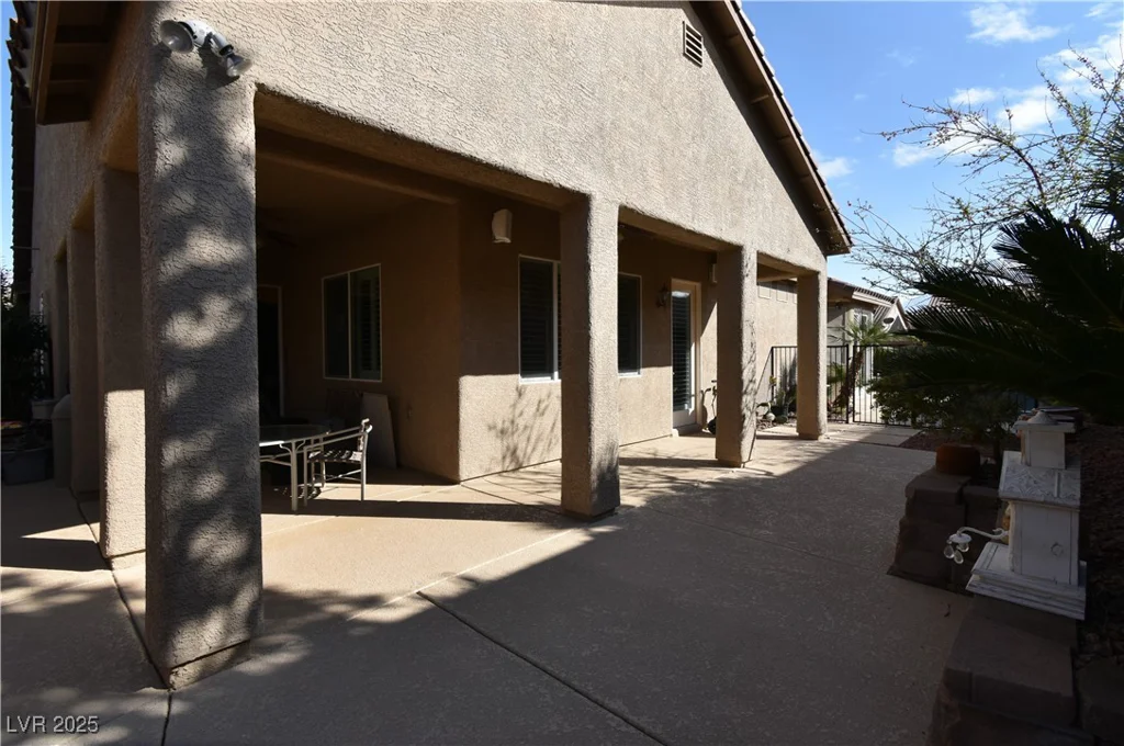7325 Rustic Crest, Las Vegas, NV 89149