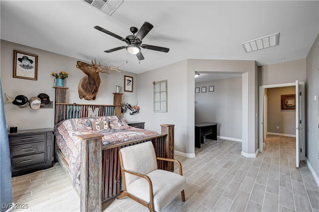 4045 River Heights, Logandale, NV 89021
