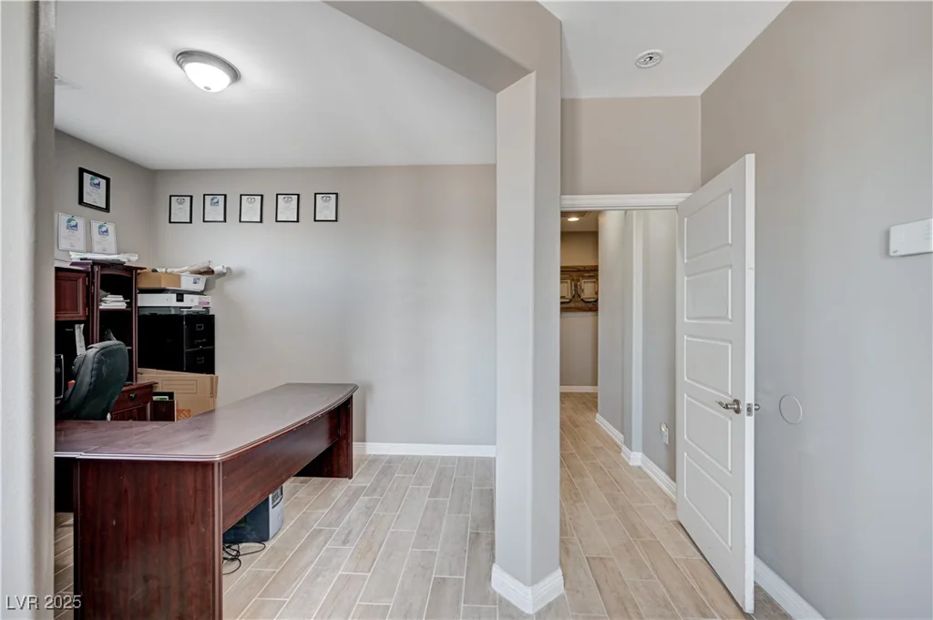 4045 River Heights, Logandale, NV 89021