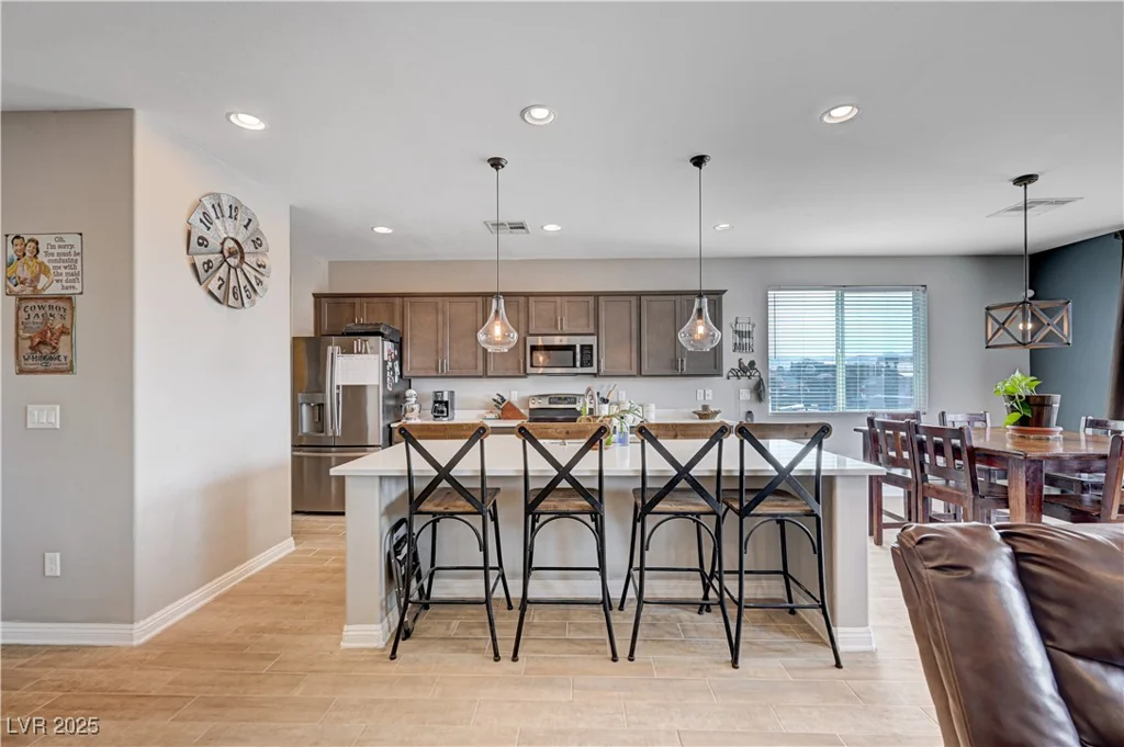 4045 River Heights, Logandale, NV 89021