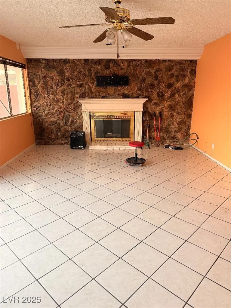 4274 Butterfield, Las Vegas, NV 89103