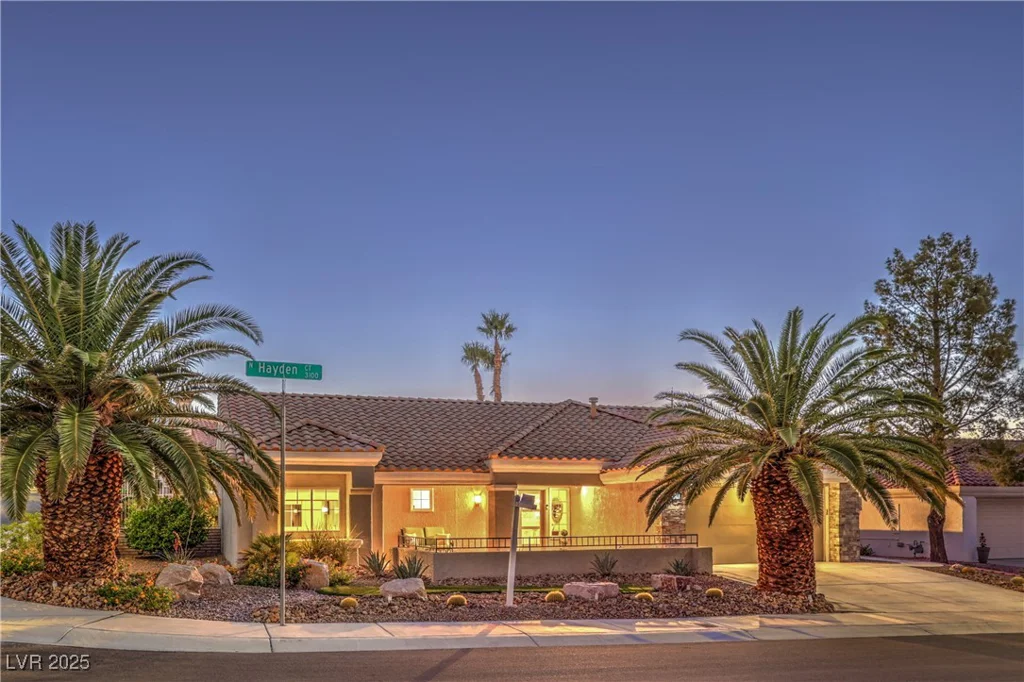 3101 Hayden, Las Vegas, NV 89134