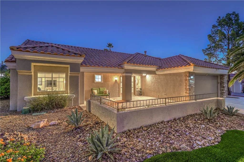 3101 Hayden, Las Vegas, NV 89134